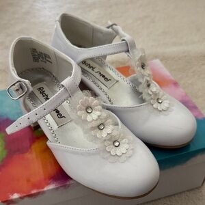 Rachel Shoes White Floral T-Strap Girls Dress Shoes. Communion shoes